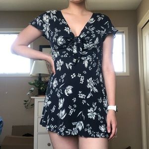 Pacsun Kendall+Kylie Floral Tie Front Mini Dress